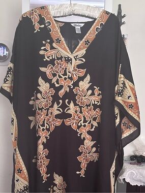 Floral Black & Gold Caftan Dress by Winlar
